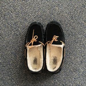 Ugg Dakota Moccasin